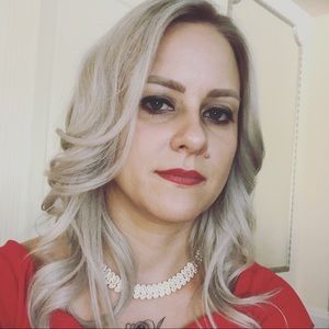 Meet your Posher, Jane